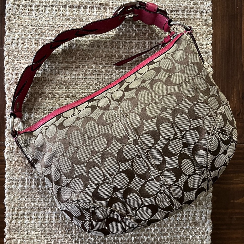 Coach shoulder bag